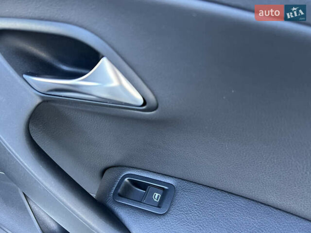 Белый Фольксваген Поло, объемом двигателя 1.4 л и пробегом 136 тыс. км за 9950 $, фото 106 на Automoto.ua