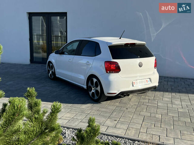 Белый Фольксваген Поло, объемом двигателя 1.4 л и пробегом 136 тыс. км за 10650 $, фото 175 на Automoto.ua