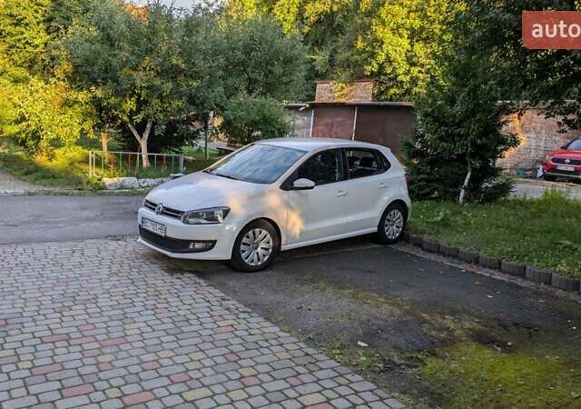 Білий Фольксваген Поло, об'ємом двигуна 1.2 л та пробігом 192 тис. км за 6800 $, фото 9 на Automoto.ua