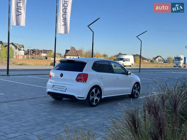 Белый Фольксваген Поло, объемом двигателя 1.4 л и пробегом 136 тыс. км за 10650 $, фото 174 на Automoto.ua