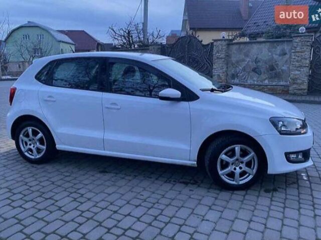 Белый Фольксваген Поло, объемом двигателя 1.39 л и пробегом 140 тыс. км за 6200 $, фото 3 на Automoto.ua