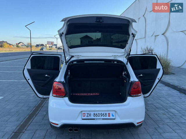 Белый Фольксваген Поло, объемом двигателя 1.4 л и пробегом 136 тыс. км за 9950 $, фото 109 на Automoto.ua