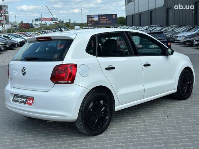 Белый Фольксваген Поло, объемом двигателя 1.2 л и пробегом 211 тыс. км за 6590 $, фото 7 на Automoto.ua