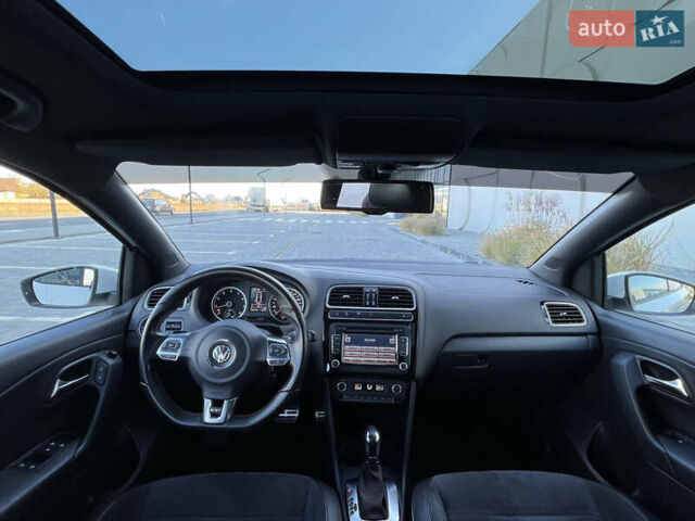 Белый Фольксваген Поло, объемом двигателя 1.4 л и пробегом 136 тыс. км за 9950 $, фото 155 на Automoto.ua