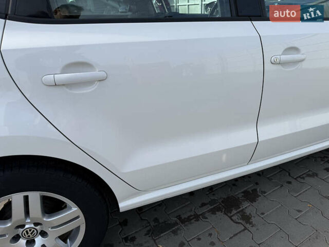 Белый Фольксваген Поло, объемом двигателя 1.39 л и пробегом 441 тыс. км за 6999 $, фото 15 на Automoto.ua