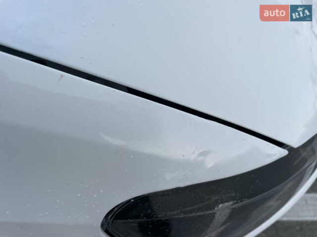 Белый Фольксваген Поло, объемом двигателя 1.39 л и пробегом 160 тыс. км за 5350 $, фото 9 на Automoto.ua