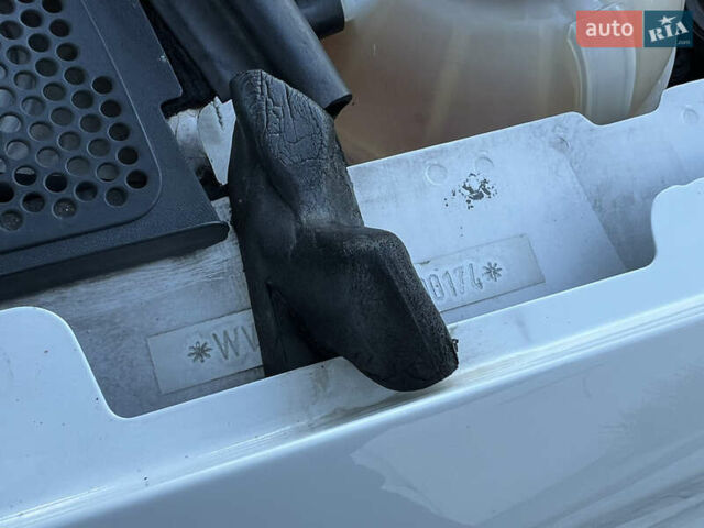 Белый Фольксваген Поло, объемом двигателя 1.4 л и пробегом 136 тыс. км за 9950 $, фото 148 на Automoto.ua