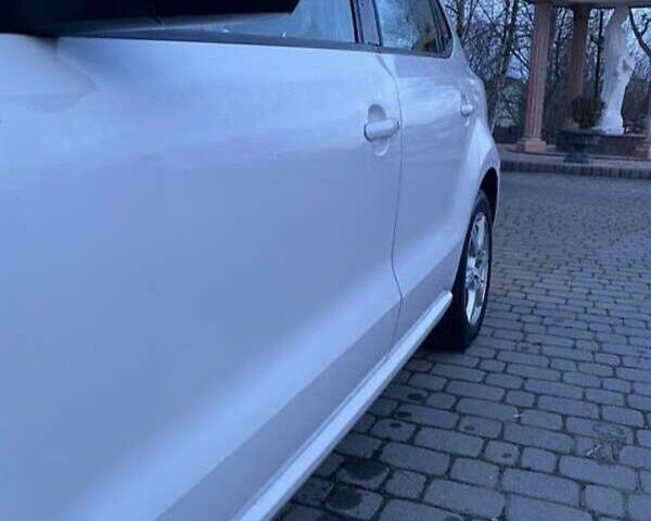 Белый Фольксваген Поло, объемом двигателя 1.39 л и пробегом 140 тыс. км за 6200 $, фото 5 на Automoto.ua