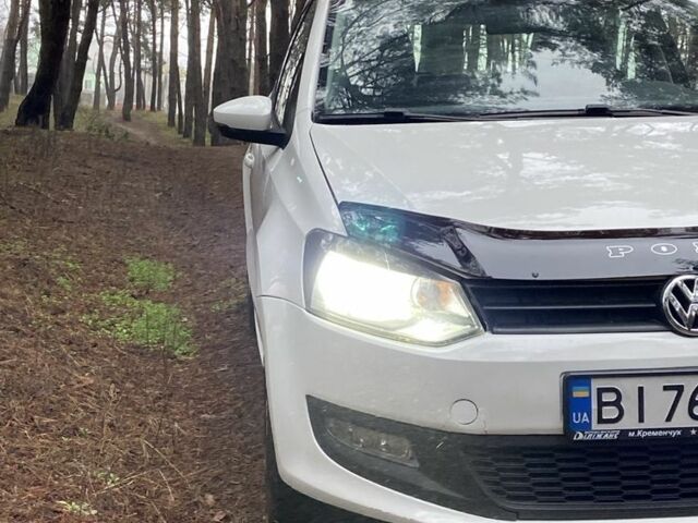 Білий Фольксваген Поло, об'ємом двигуна 1.2 л та пробігом 250 тис. км за 6200 $, фото 2 на Automoto.ua