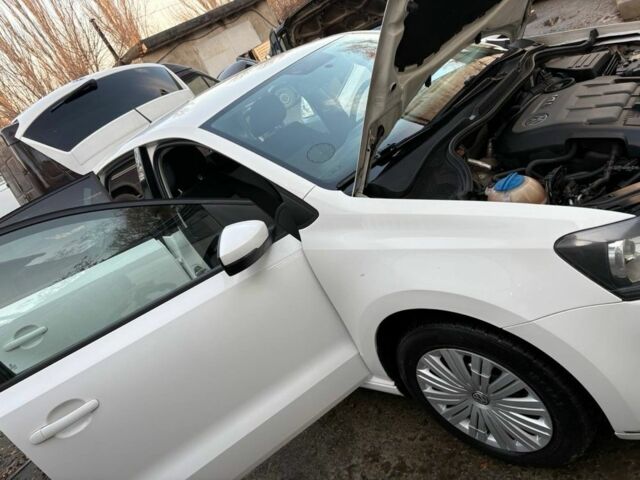 Білий Фольксваген Поло, об'ємом двигуна 1.2 л та пробігом 248 тис. км за 6500 $, фото 16 на Automoto.ua