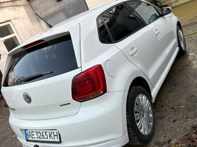 Білий Фольксваген Поло, об'ємом двигуна 1.2 л та пробігом 248 тис. км за 6500 $, фото 22 на Automoto.ua