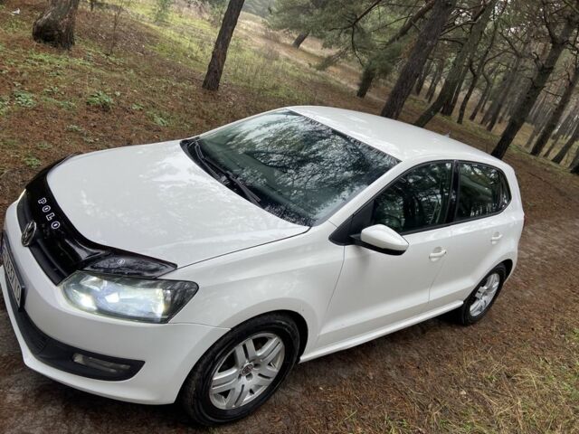 Білий Фольксваген Поло, об'ємом двигуна 1.2 л та пробігом 250 тис. км за 6200 $, фото 4 на Automoto.ua