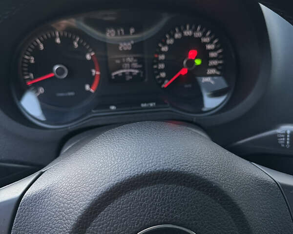 Білий Фольксваген Поло, об'ємом двигуна 1.39 л та пробігом 142 тис. км за 9000 $, фото 9 на Automoto.ua