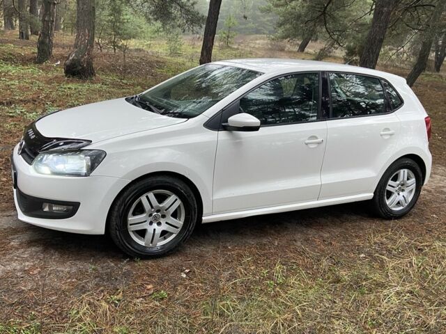 Білий Фольксваген Поло, об'ємом двигуна 1.2 л та пробігом 250 тис. км за 6200 $, фото 3 на Automoto.ua