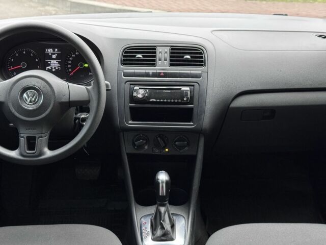 Белый Фольксваген Поло, объемом двигателя 1.4 л и пробегом 226 тыс. км за 7350 $, фото 13 на Automoto.ua