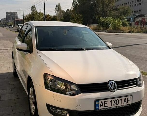 Белый Фольксваген Поло, объемом двигателя 1.39 л и пробегом 126 тыс. км за 8399 $, фото 15 на Automoto.ua