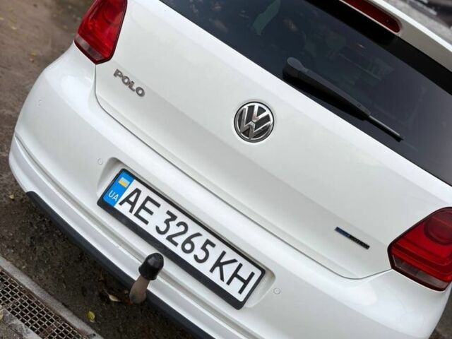 Білий Фольксваген Поло, об'ємом двигуна 1.2 л та пробігом 248 тис. км за 6500 $, фото 21 на Automoto.ua