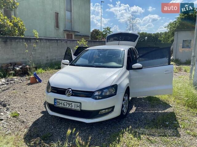Белый Фольксваген Поло, объемом двигателя 1.2 л и пробегом 170 тыс. км за 6700 $, фото 4 на Automoto.ua