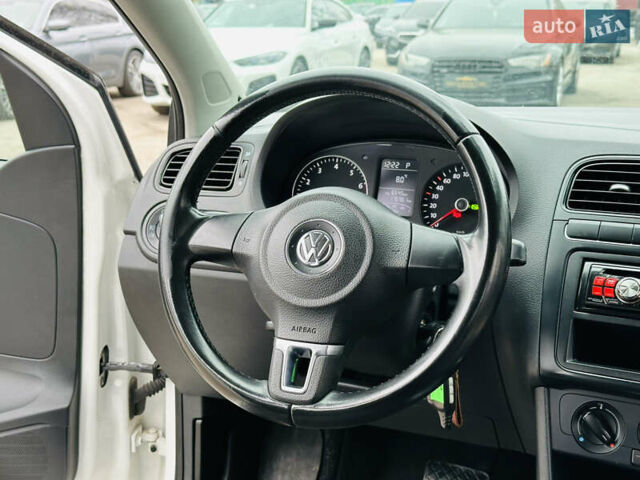 Белый Фольксваген Поло, объемом двигателя 1.4 л и пробегом 176 тыс. км за 7900 $, фото 20 на Automoto.ua