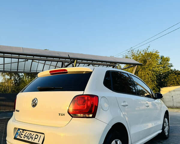 Белый Фольксваген Поло, объемом двигателя 1.2 л и пробегом 170 тыс. км за 6300 $, фото 7 на Automoto.ua