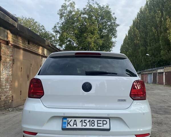 Білий Фольксваген Поло, об'ємом двигуна 1.2 л та пробігом 232 тис. км за 10200 $, фото 4 на Automoto.ua
