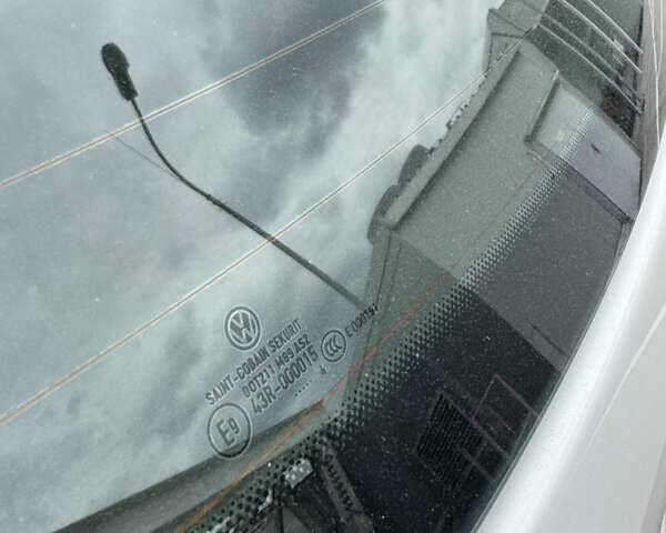 Білий Фольксваген Поло, об'ємом двигуна 1.2 л та пробігом 240 тис. км за 5047 $, фото 8 на Automoto.ua