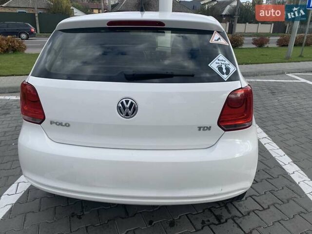 Білий Фольксваген Поло, об'ємом двигуна 1.2 л та пробігом 233 тис. км за 6650 $, фото 9 на Automoto.ua