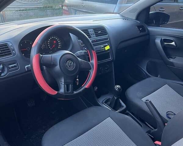 Білий Фольксваген Поло, об'ємом двигуна 1.2 л та пробігом 233 тис. км за 6650 $, фото 14 на Automoto.ua