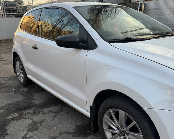 Білий Фольксваген Поло, об'ємом двигуна 1.2 л та пробігом 172 тис. км за 5350 $, фото 8 на Automoto.ua