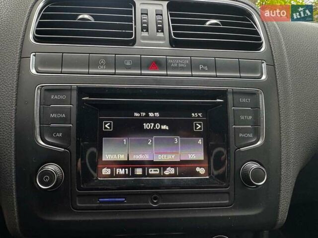 Белый Фольксваген Поло, объемом двигателя 1.2 л и пробегом 238 тыс. км за 9490 $, фото 16 на Automoto.ua