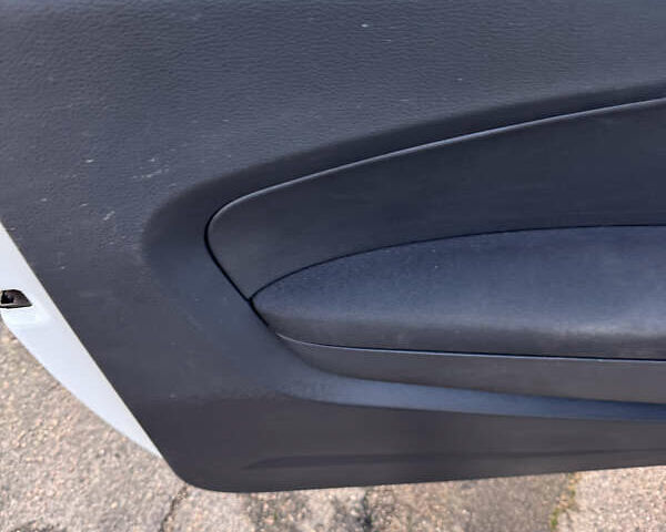 Білий Фольксваген Поло, об'ємом двигуна 1.2 л та пробігом 172 тис. км за 5350 $, фото 14 на Automoto.ua