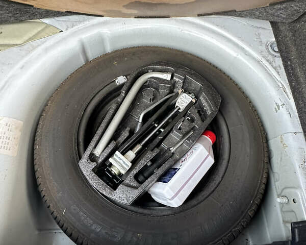 Белый Фольксваген Поло, объемом двигателя 1.2 л и пробегом 217 тыс. км за 5950 $, фото 11 на Automoto.ua