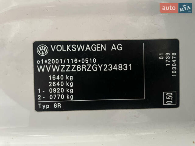 Белый Фольксваген Поло, объемом двигателя 1.42 л и пробегом 158 тыс. км за 10300 $, фото 13 на Automoto.ua