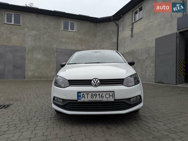 Белый Фольксваген Поло, объемом двигателя 1.4 л и пробегом 123 тыс. км за 10500 $, фото 1 на Automoto.ua