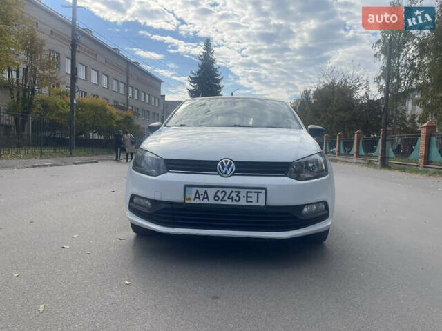 Білий Фольксваген Поло, об'ємом двигуна 1.2 л та пробігом 240 тис. км за 5800 $, фото 3 на Automoto.ua