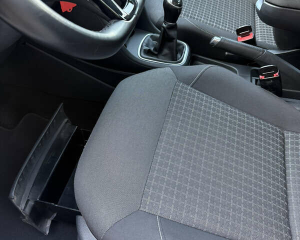 Білий Фольксваген Поло, об'ємом двигуна 1.4 л та пробігом 143 тис. км за 10700 $, фото 13 на Automoto.ua