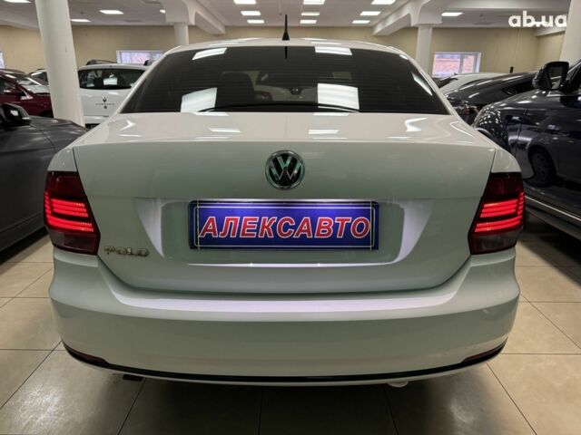 Білий Фольксваген Поло, об'ємом двигуна 1.6 л та пробігом 139 тис. км за 8700 $, фото 4 на Automoto.ua