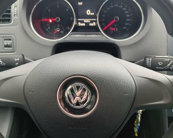 Білий Фольксваген Поло, об'ємом двигуна 1.42 л та пробігом 215 тис. км за 10000 $, фото 24 на Automoto.ua