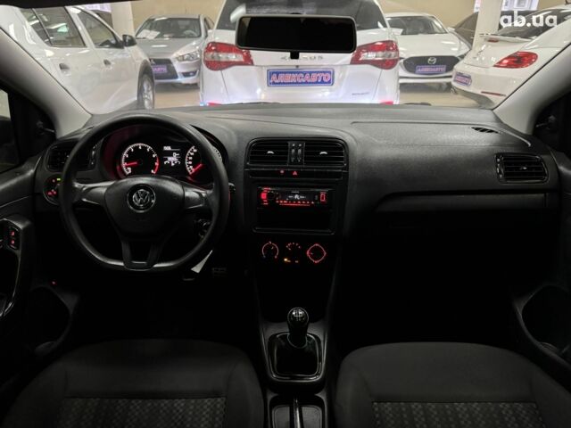 Білий Фольксваген Поло, об'ємом двигуна 1.6 л та пробігом 139 тис. км за 8700 $, фото 11 на Automoto.ua