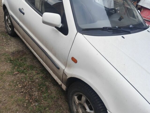 Белый Фольксваген Поло, объемом двигателя 0 л и пробегом 2 тыс. км за 901 $, фото 1 на Automoto.ua