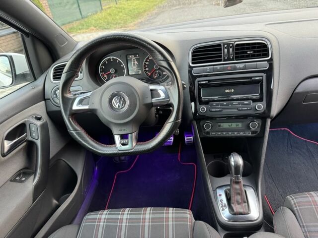 Белый Фольксваген Поло, объемом двигателя 1.4 л и пробегом 198 тыс. км за 6900 $, фото 21 на Automoto.ua