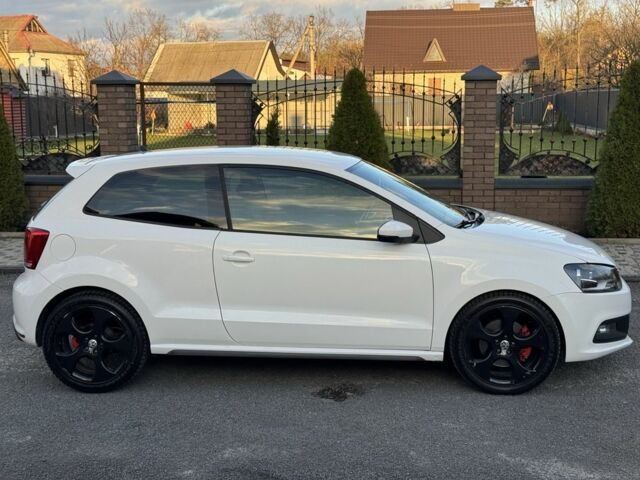 Белый Фольксваген Поло, объемом двигателя 1.4 л и пробегом 198 тыс. км за 6900 $, фото 5 на Automoto.ua