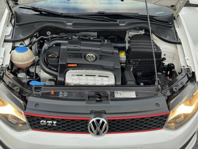 Белый Фольксваген Поло, объемом двигателя 1.4 л и пробегом 198 тыс. км за 6900 $, фото 22 на Automoto.ua