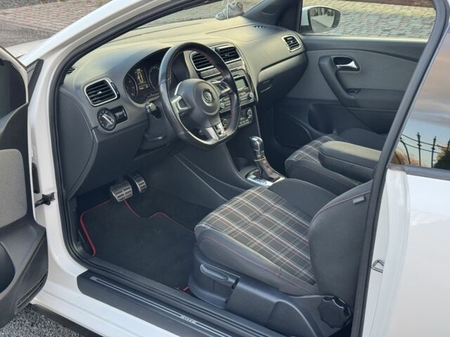 Белый Фольксваген Поло, объемом двигателя 1.4 л и пробегом 198 тыс. км за 6900 $, фото 12 на Automoto.ua