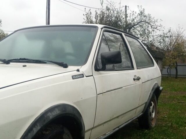 Белый Фольксваген Поло, объемом двигателя 1.1 л и пробегом 240 тыс. км за 284 $, фото 1 на Automoto.ua