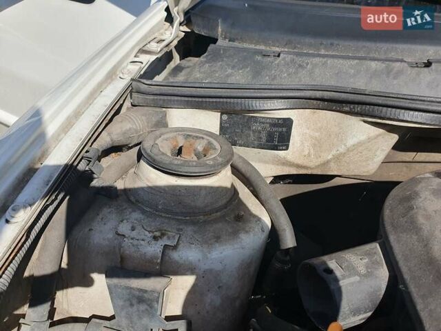 Білий Фольксваген Поло, об'ємом двигуна 1.39 л та пробігом 150 тис. км за 1700 $, фото 14 на Automoto.ua