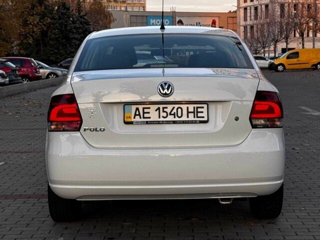 Белый Фольксваген Поло, объемом двигателя 1.6 л и пробегом 134 тыс. км за 7400 $, фото 5 на Automoto.ua