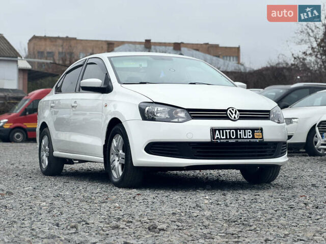 Белый Фольксваген Поло, объемом двигателя 1.6 л и пробегом 202 тыс. км за 5500 $, фото 4 на Automoto.ua