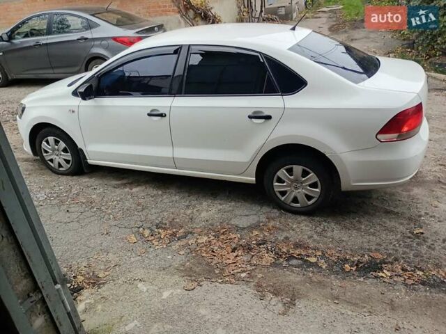 Белый Фольксваген Поло, объемом двигателя 1.6 л и пробегом 220 тыс. км за 5000 $, фото 7 на Automoto.ua