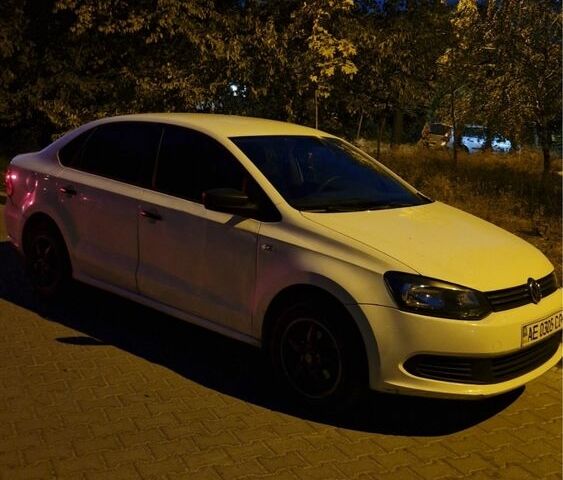 Белый Фольксваген Поло, объемом двигателя 1.6 л и пробегом 119 тыс. км за 5200 $, фото 5 на Automoto.ua